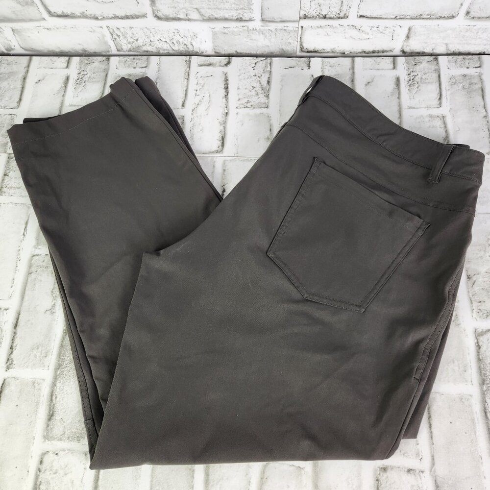 Lululemon ABC Classic 5 Pocket Men's Size 38 Dark Gray Athleisure Stretch Pants